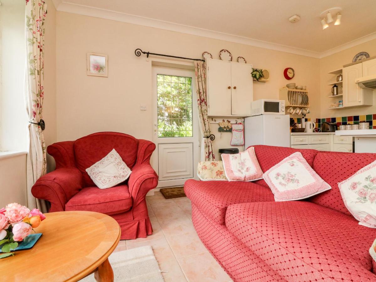 Claire'S Cottage Poughill  Luaran gambar